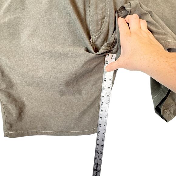 Kuhl Mens SIZE 42 Amphibia Quick Dry Shorts Style # 5129 Dark Gray/Green Khaki - Picture 4 of 11